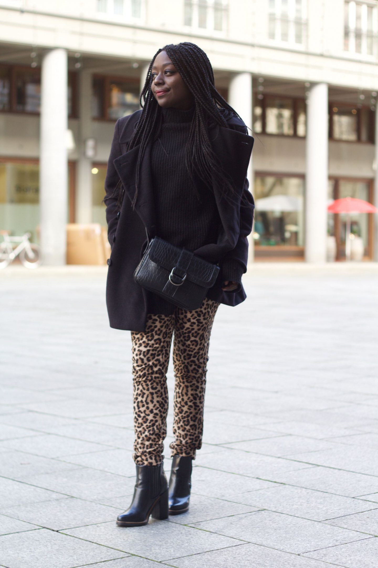 lois opoku leo pants winter streetstyle fashion blog
