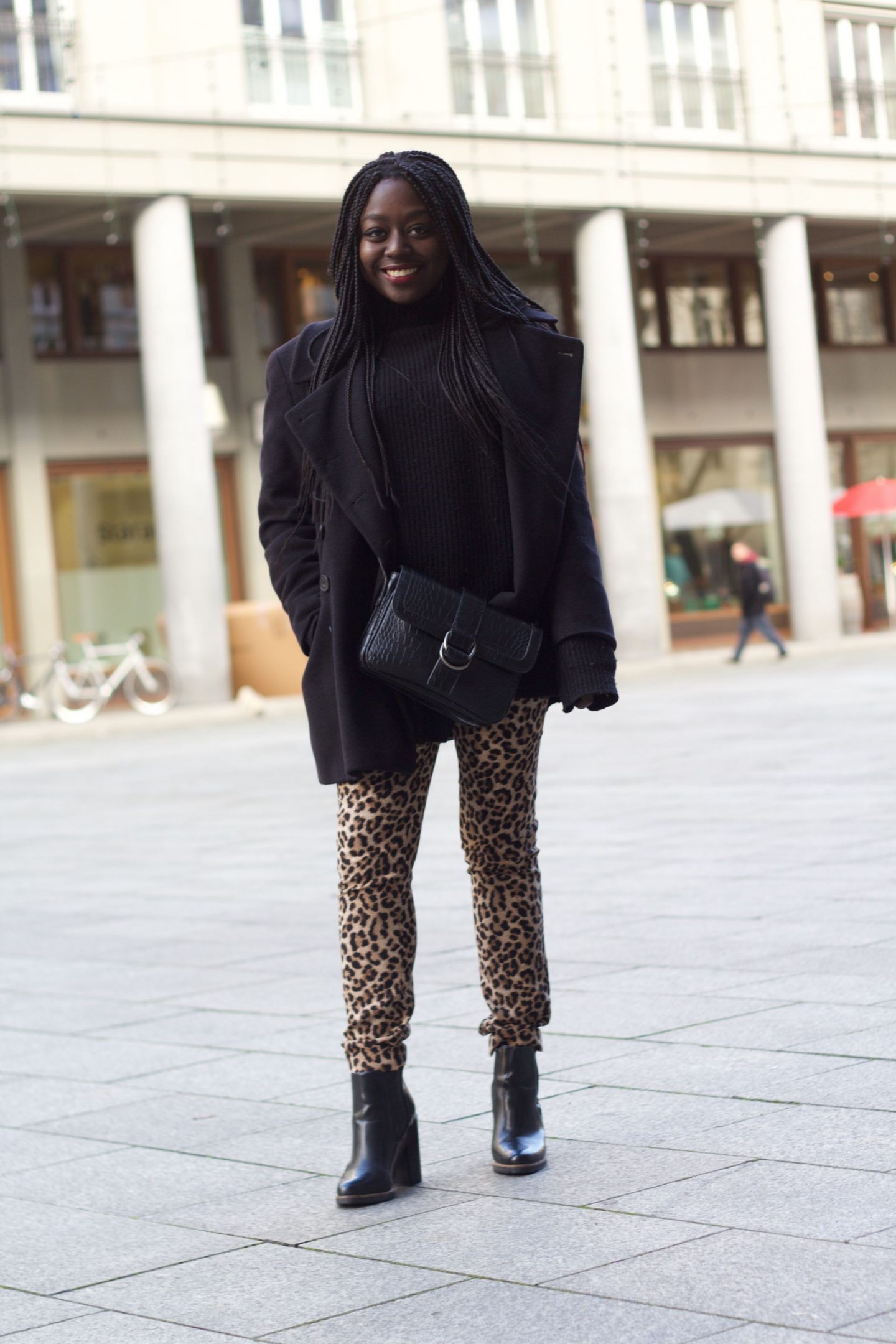 lois opoku leo pants winter streetstyle fashion blog