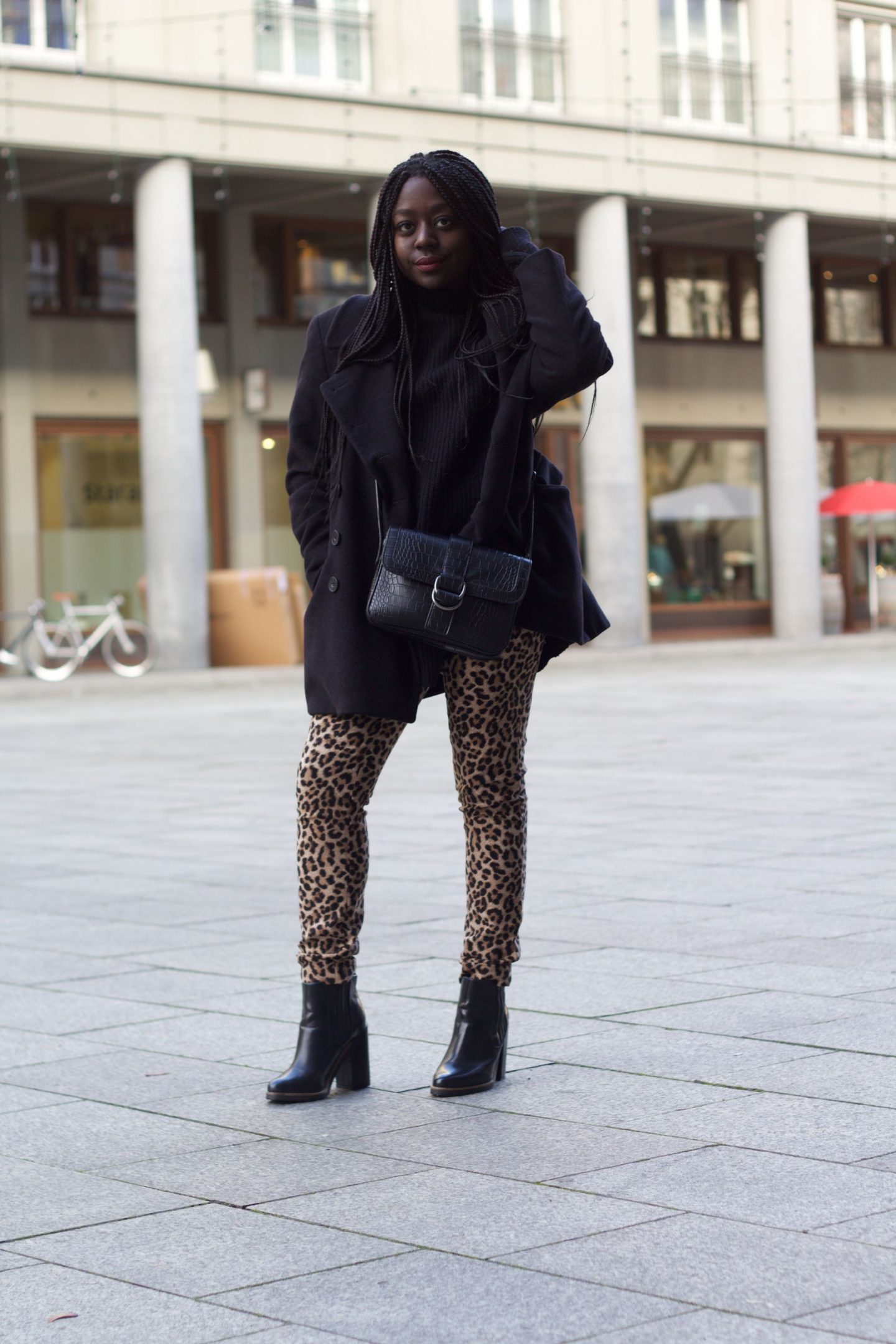 lois opoku leo pants winter streetstyle fashion blog