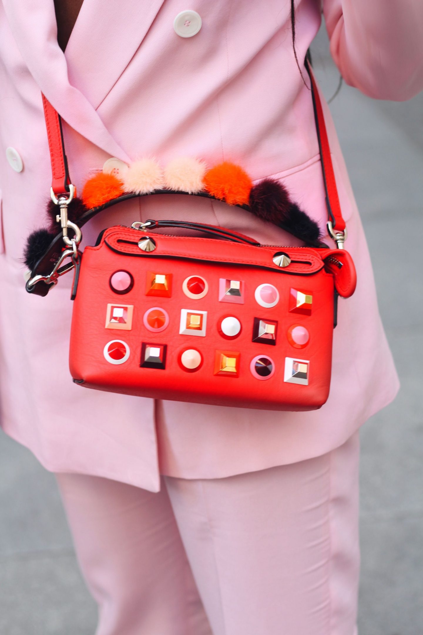 fendi_by_the_way_bag fasion_week_street_style_lisforlois_2