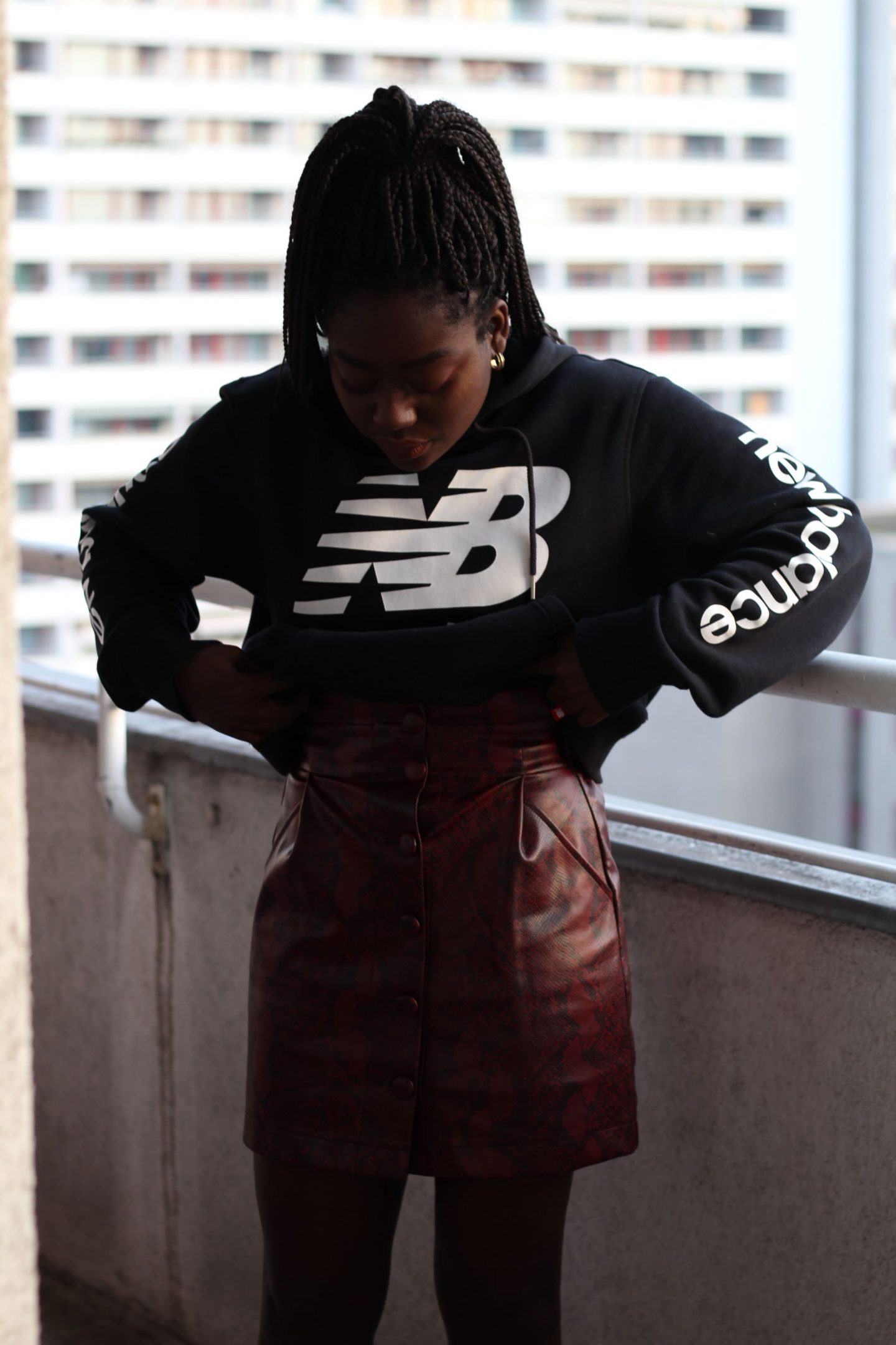 streetwear_chic_newbalance_lois_opoku_fashion_blog_style_berlin_lisforlois_3